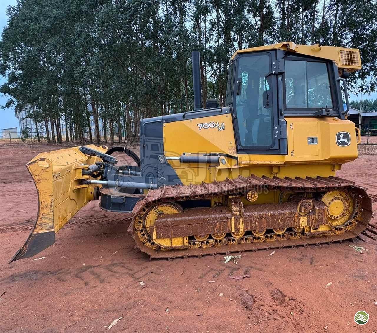 TRATOR ESTEIRA JOHN DEERE 700J-II JBC Agronegócios SINOP MATO GROSSO MT